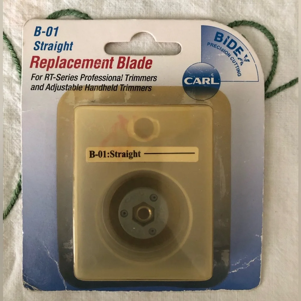Bidex rands B-01 Straight Replacement Blade designed for professional trimmer